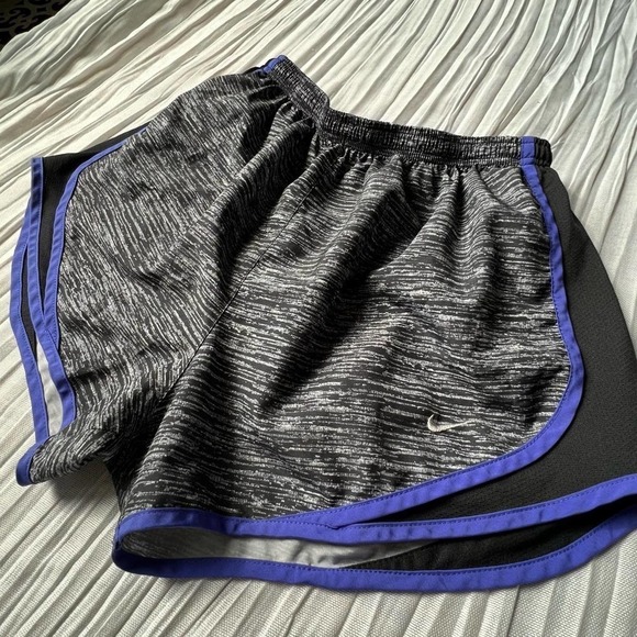 Nike Dri fit shorts, athletic, black, gray and purple with built-in liner - Picture 2 of 8